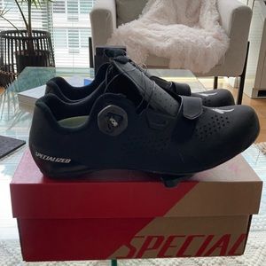 Cycling shoes